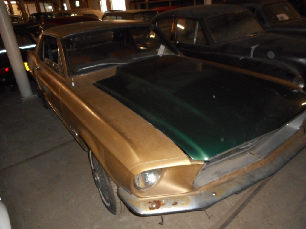 Ford-Mustang '68 goud | Joop Stolze Classic Cars