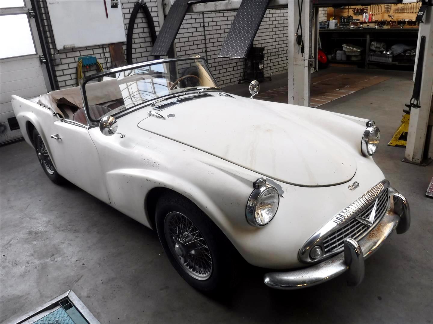 Daimler-SP 250 | Joop Stolze Classic Cars