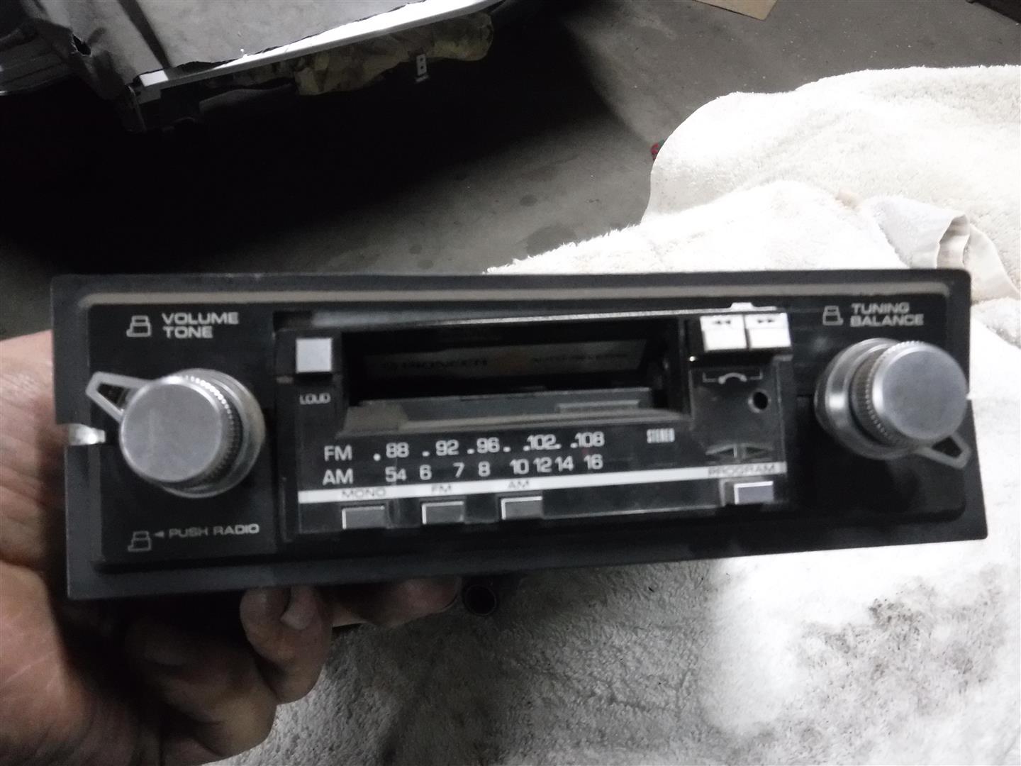 Classic Car Radio-cassette | Joop Stolze Classic Cars